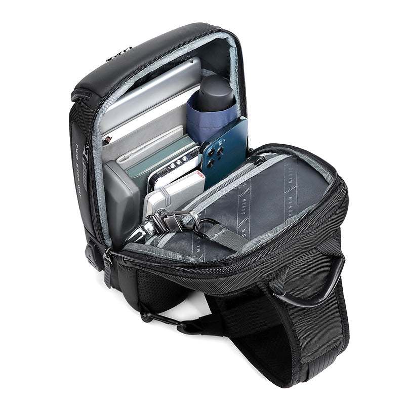 wasserdichte Umhängetasche für Männer mit USB Anschluß Reisezubehör, Mode, Fashion, Outdoor, Garten, Sport